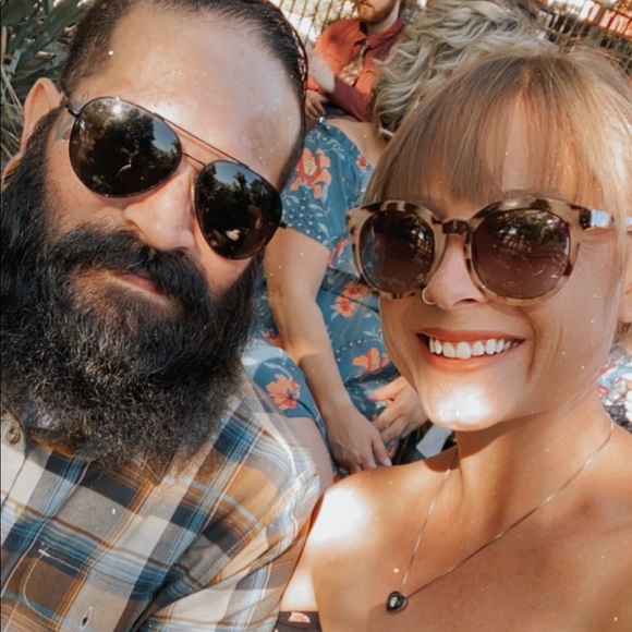 Meet your Posher, Teisha - Picture 1 of 1